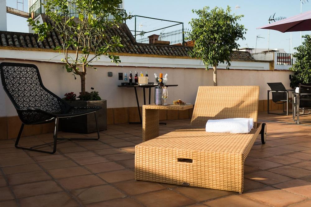 Aguilas5 Sevillasuites 4*